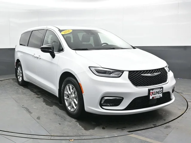 Nuevos CHRYSLER PACIFICA à Estados chez autogozo