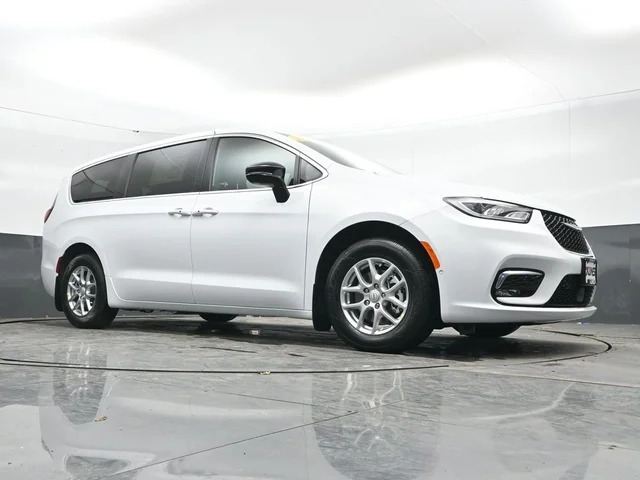 Nuevos CHRYSLER PACIFICA à Estados chez autogozo