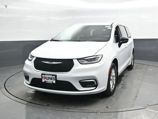 Nuevos CHRYSLER PACIFICA à Estados chez autogozo