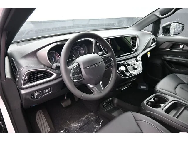Nuevos CHRYSLER PACIFICA à Estados chez autogozo