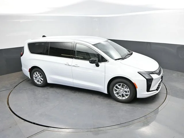 Nuevos CHRYSLER PACIFICA à Estados chez autogozo