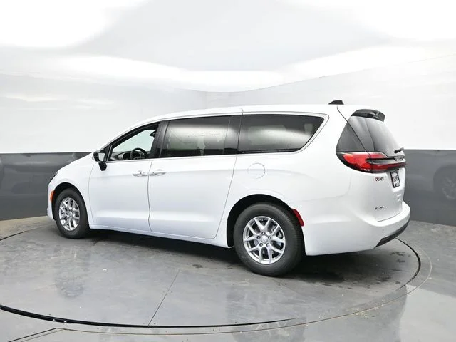 Nuevos CHRYSLER PACIFICA à Estados chez autogozo