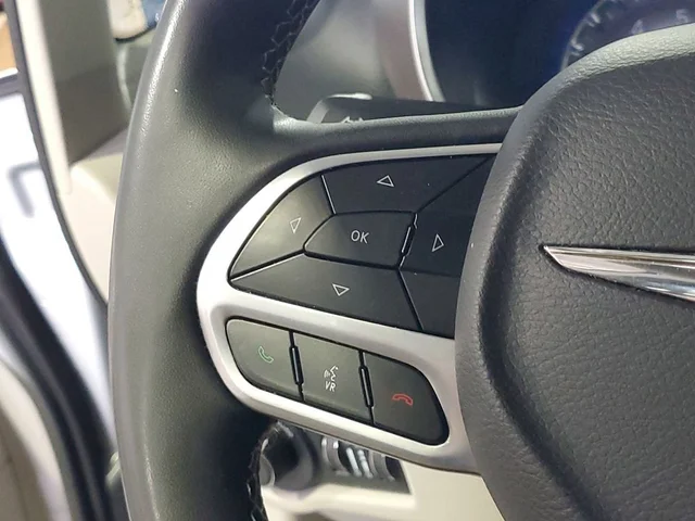 SEMINUEVOS CHRYSLER Voyager a Estados en autogozo