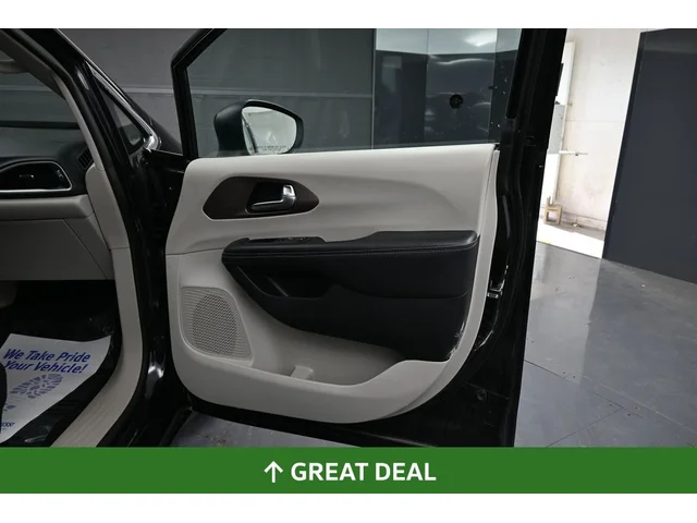 SEMINUEVOS CHRYSLER Voyager a Estados en autogozo