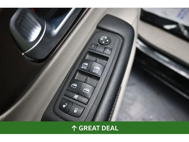 SEMINUEVOS CHRYSLER Voyager a Estados en autogozo