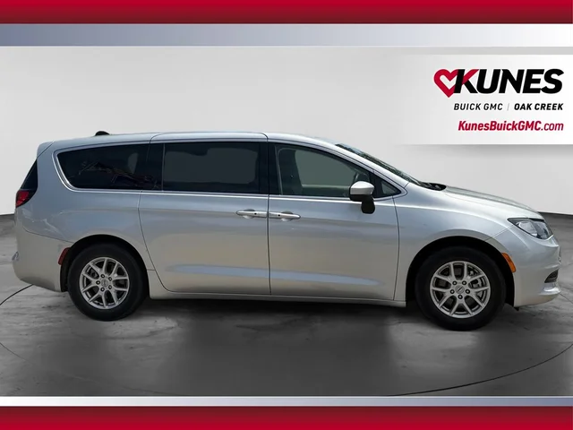 SEMINUEVOS CHRYSLER Voyager a Estados en autogozo