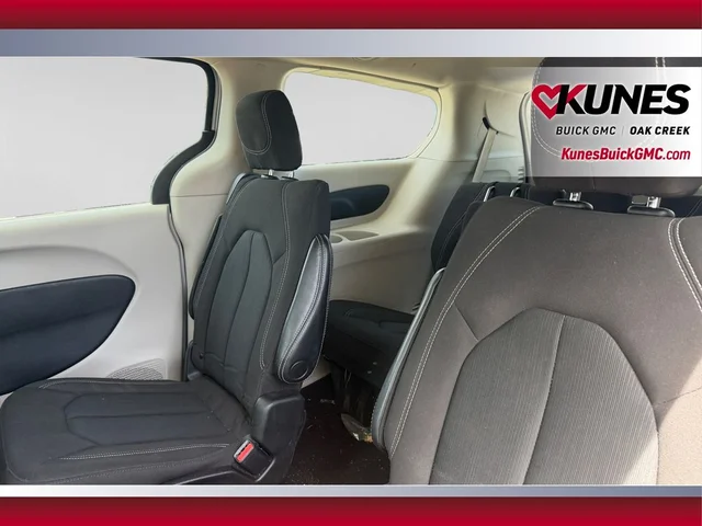 SEMINUEVOS CHRYSLER Voyager a Estados en autogozo