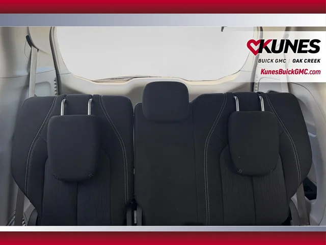 SEMINUEVOS CHRYSLER Voyager a Estados en autogozo