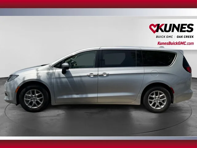 SEMINUEVOS CHRYSLER Voyager a Estados en autogozo