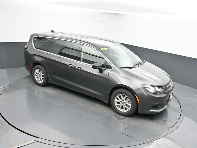 SEMINUEVOS CHRYSLER Voyager a Estados en autogozo