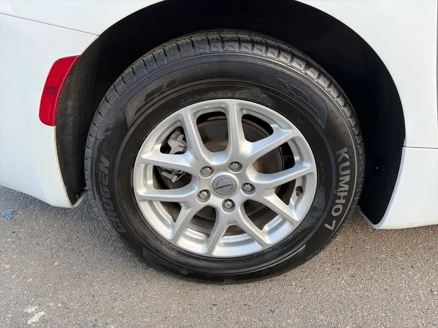 SEMINUEVOS CHRYSLER Voyager a Estados en autogozo