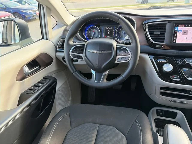 SEMINUEVOS CHRYSLER Voyager a Estados en autogozo