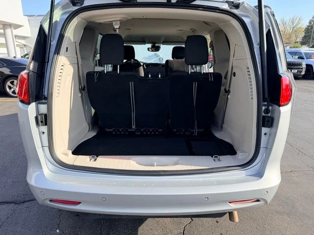 SEMINUEVOS CHRYSLER Voyager a Estados en autogozo