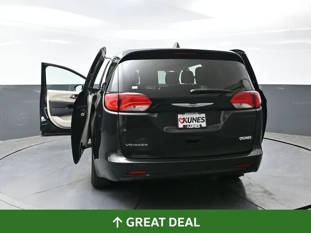 SEMINUEVOS CHRYSLER Voyager a Estados en autogozo
