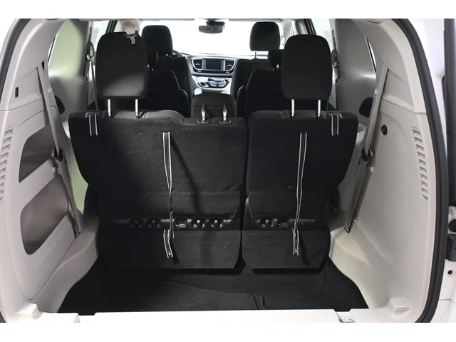 SEMINUEVOS CHRYSLER Voyager a Estados en autogozo