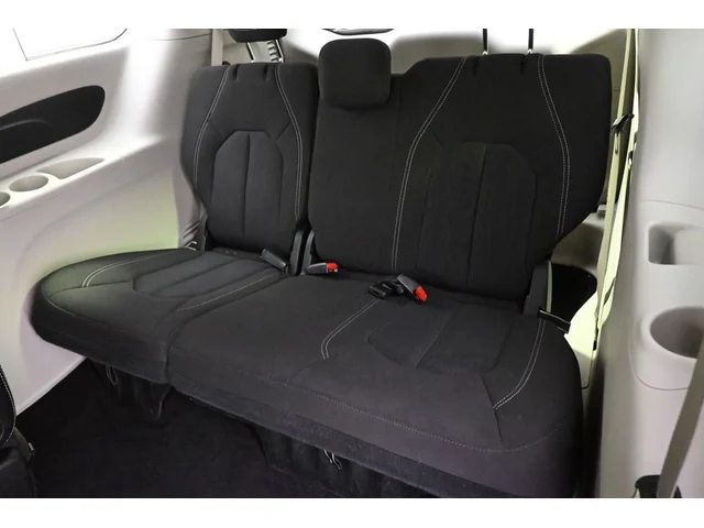 SEMINUEVOS CHRYSLER Voyager a Estados en autogozo