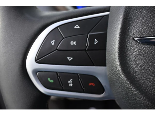 SEMINUEVOS CHRYSLER Voyager a Estados en autogozo