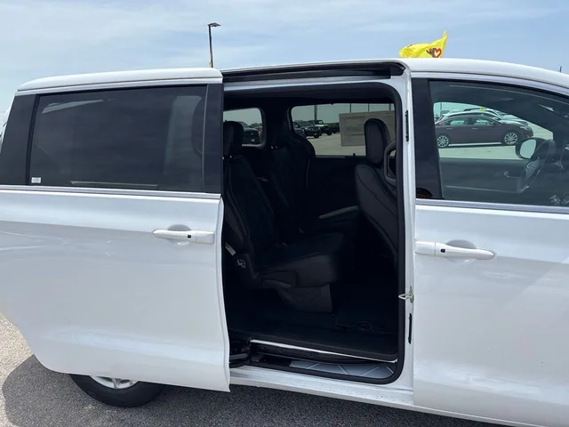Nuevos CHRYSLER PACIFICA à Estados chez autogozo