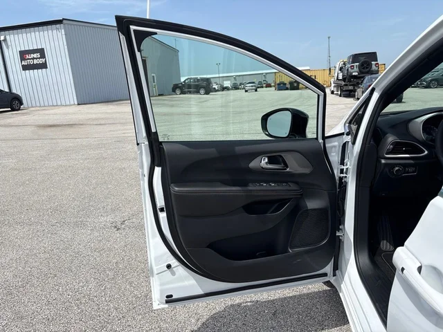 Nuevos CHRYSLER PACIFICA à Estados chez autogozo