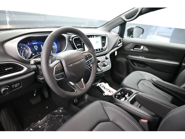 Nuevos CHRYSLER PACIFICA à Estados chez autogozo