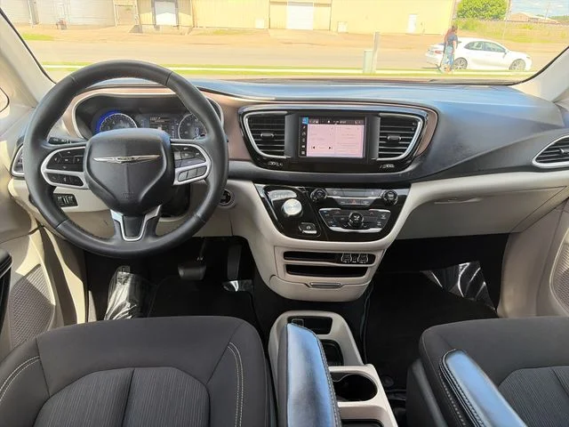 SEMINUEVOS CHRYSLER Voyager a Estados en autogozo