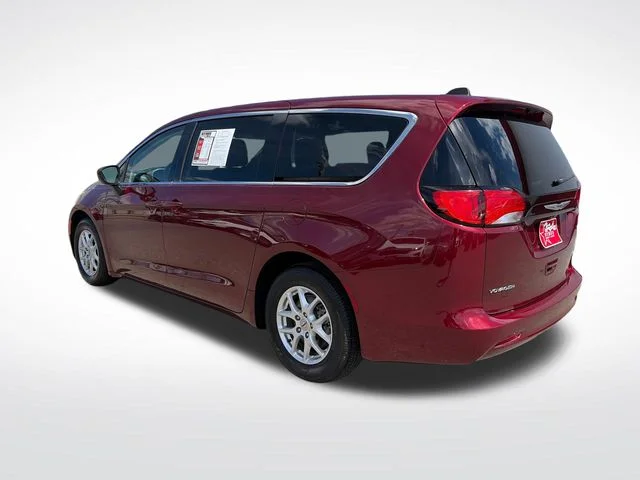SEMINUEVOS CHRYSLER Voyager a Estados en autogozo