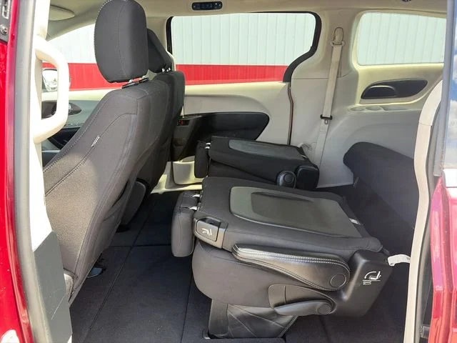 SEMINUEVOS CHRYSLER Voyager a Estados en autogozo