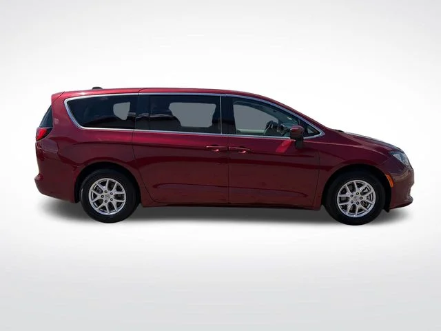 SEMINUEVOS CHRYSLER Voyager a Estados en autogozo