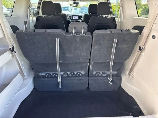 SEMINUEVOS CHRYSLER Voyager a Estados en autogozo