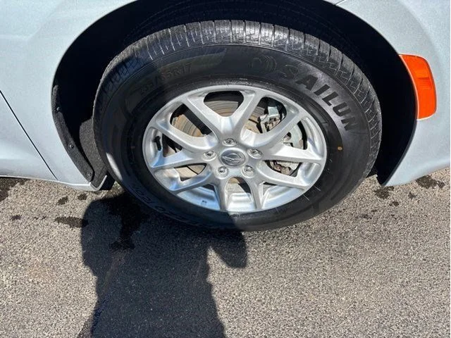 SEMINUEVOS CHRYSLER Voyager a Estados en autogozo