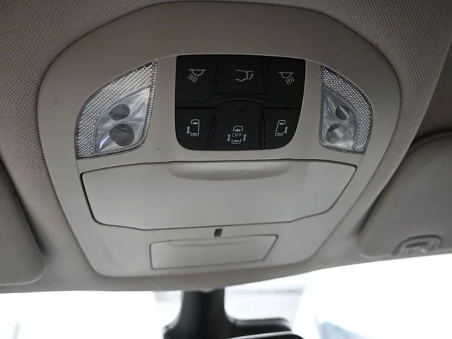 SEMINUEVOS CHRYSLER Voyager a Estados en autogozo