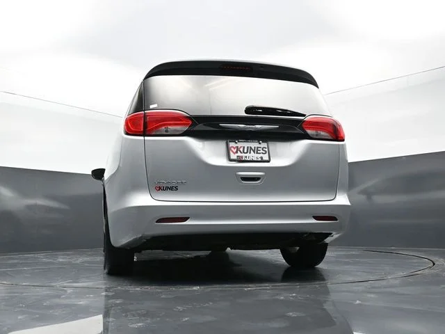 SEMINUEVOS CHRYSLER Voyager a Estados en autogozo
