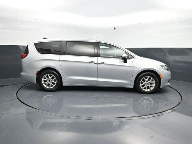 SEMINUEVOS CHRYSLER Voyager a Estados en autogozo