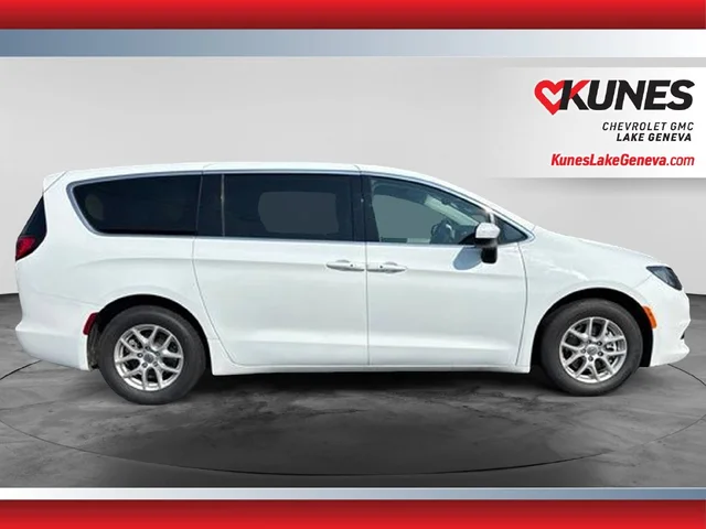 SEMINUEVOS CHRYSLER Voyager a Estados en autogozo