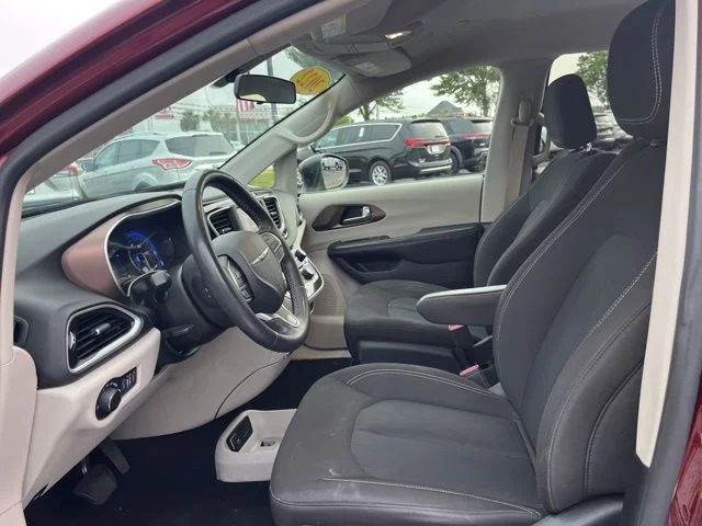 SEMINUEVOS CHRYSLER Voyager a Estados en autogozo