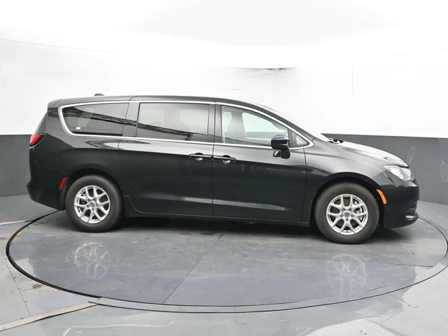 SEMINUEVOS CHRYSLER Voyager a Estados en autogozo