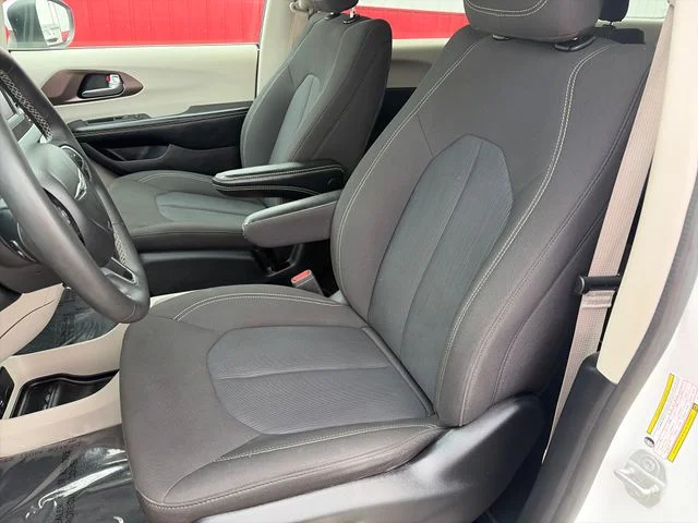SEMINUEVOS CHRYSLER Voyager a Estados en autogozo