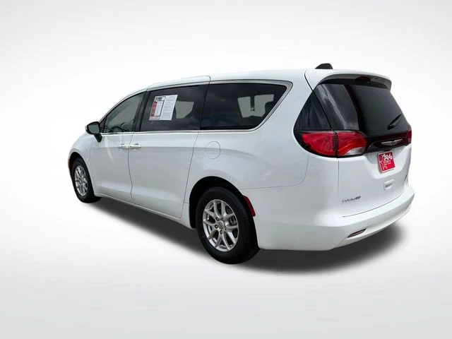 SEMINUEVOS CHRYSLER Voyager a Estados en autogozo