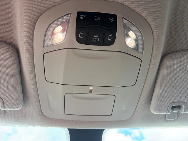 SEMINUEVOS CHRYSLER Voyager a Estados en autogozo