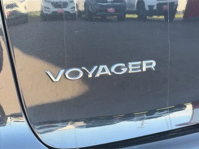 SEMINUEVOS CHRYSLER Voyager a Estados en autogozo
