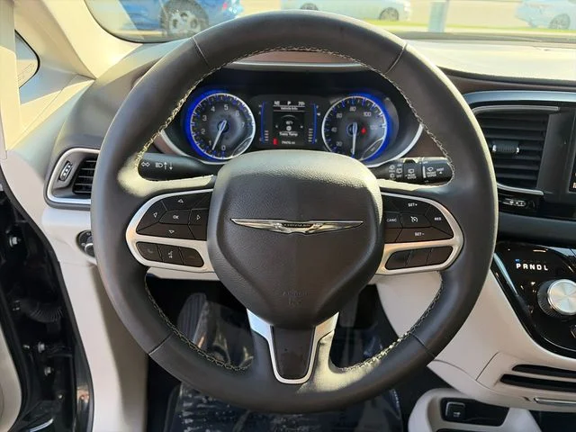 SEMINUEVOS CHRYSLER Voyager a Estados en autogozo