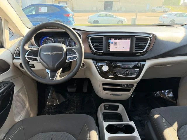 SEMINUEVOS CHRYSLER Voyager a Estados en autogozo
