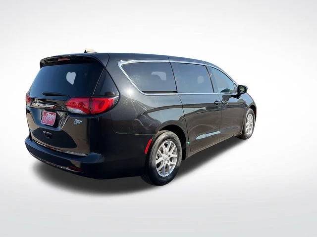 SEMINUEVOS CHRYSLER Voyager a Estados en autogozo