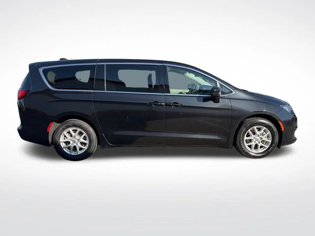 SEMINUEVOS CHRYSLER Voyager a Estados en autogozo