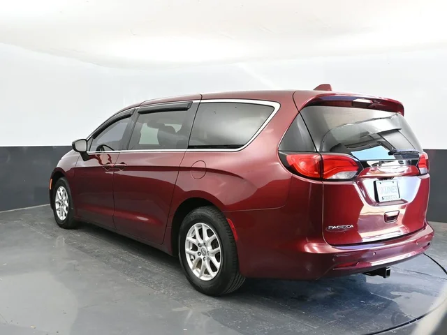 SEMINUEVOS CHRYSLER Pacifica a Estados en autogozo