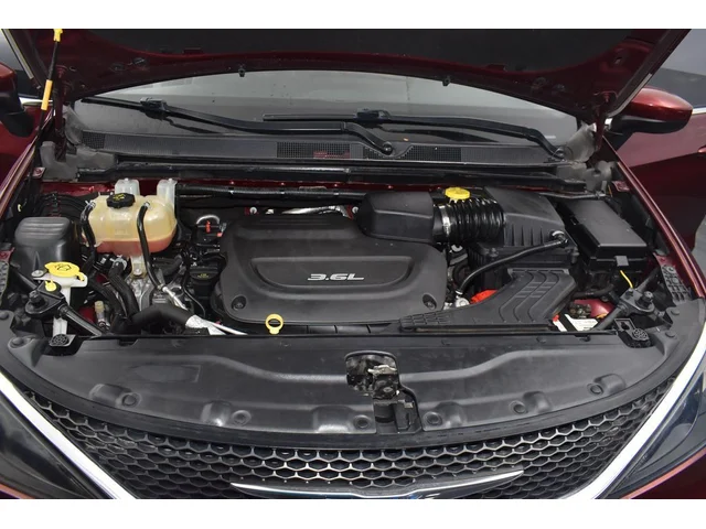 SEMINUEVOS CHRYSLER Pacifica a Estados en autogozo