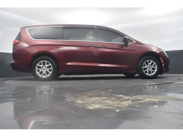 SEMINUEVOS CHRYSLER Pacifica a Estados en autogozo