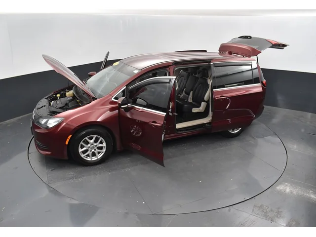 SEMINUEVOS CHRYSLER Pacifica a Estados en autogozo