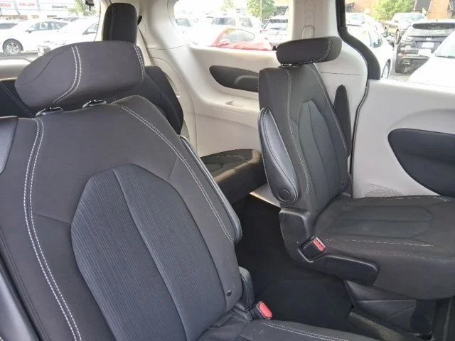 SEMINUEVOS CHRYSLER Voyager a Estados en autogozo