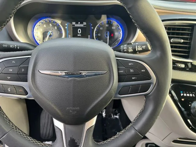 SEMINUEVOS CHRYSLER Voyager a Estados en autogozo